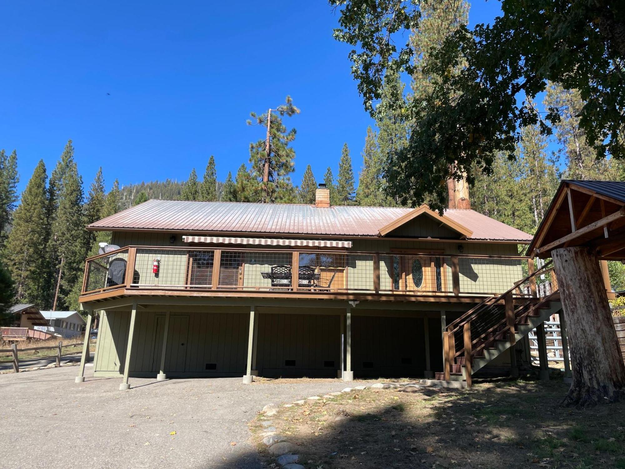 Вилла Apple Tree Bear House Йосемити-Уэст Экстерьер фото